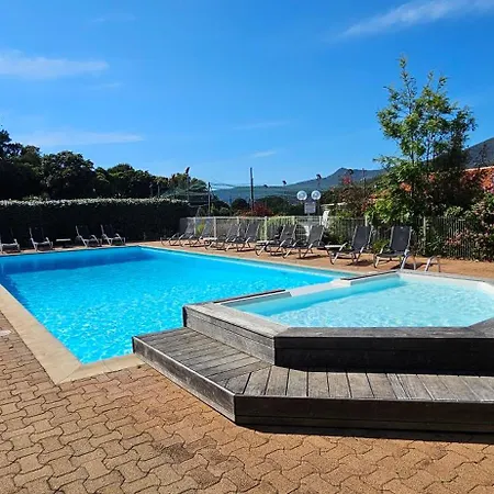 Dolce & C2 Vue Avec Piscine *