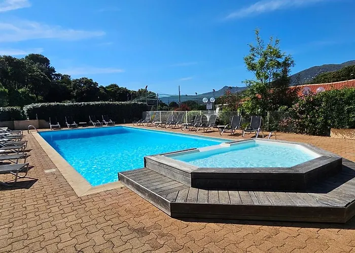 Dolce & C2 Vue Avec Piscine *